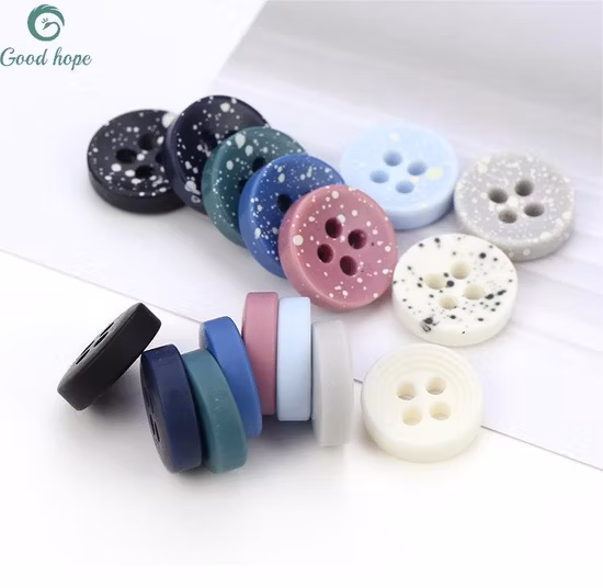 Горячая распродажа, высококачественный дизайн, пластиковая пуговица для рубашки с 4 отверстиями для одежды с логотипом